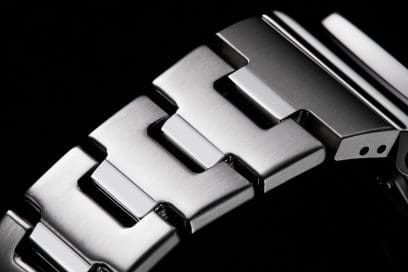 GM-2110D-2A Metal band: Adding further textural sophistication