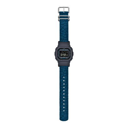 Overall view of the GW-BX5600CBG-2ER with blue fabric strap and dark blue resin case
