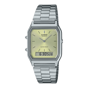 Montre-bracelet Casio Vintage avec bracelet métallique argenté et lunette analogique vert clair.