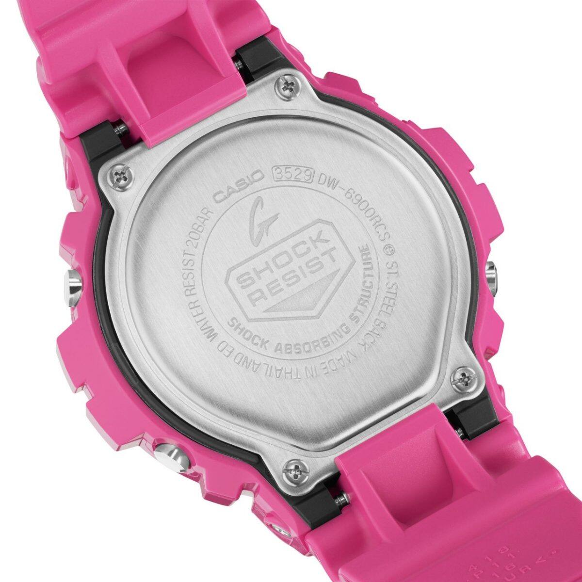 Gravure au dos du boîtier de la montre DW-6900RCS-4