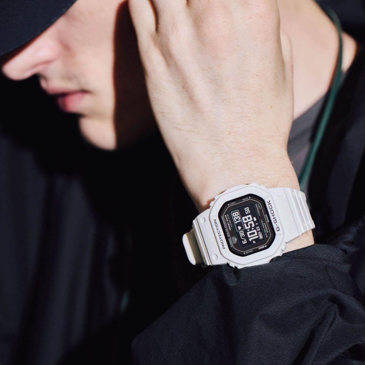 G-SHOCK DW-H5600-7 手錶 黑色 #2