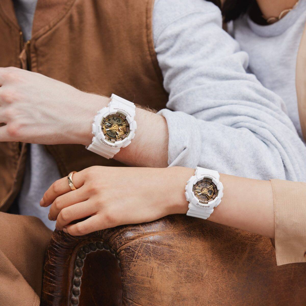 從左邊開始：G-SHOCK、BABY-G LOV-22A-7A #11
