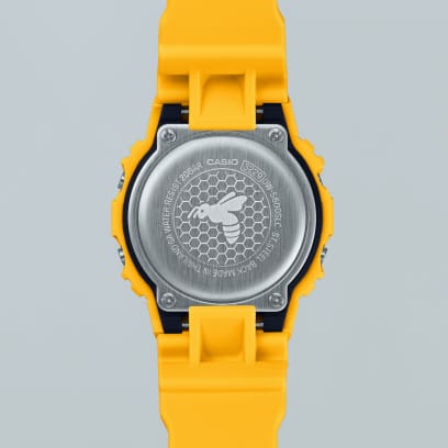 Grafir casing belakang: G-SHOCK DW-5600SLC-9