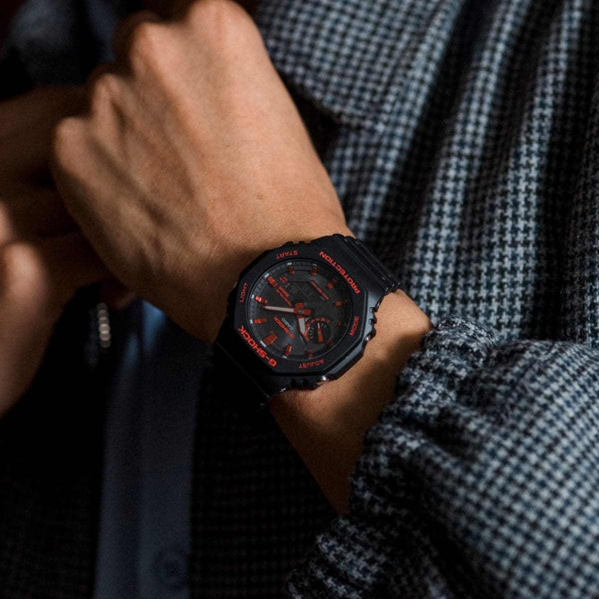 時計 G-SHOCK GA-B2100BNR-1AJF GAB2100BNR1A | G-SHOCK 2100 Series Black | CASIO