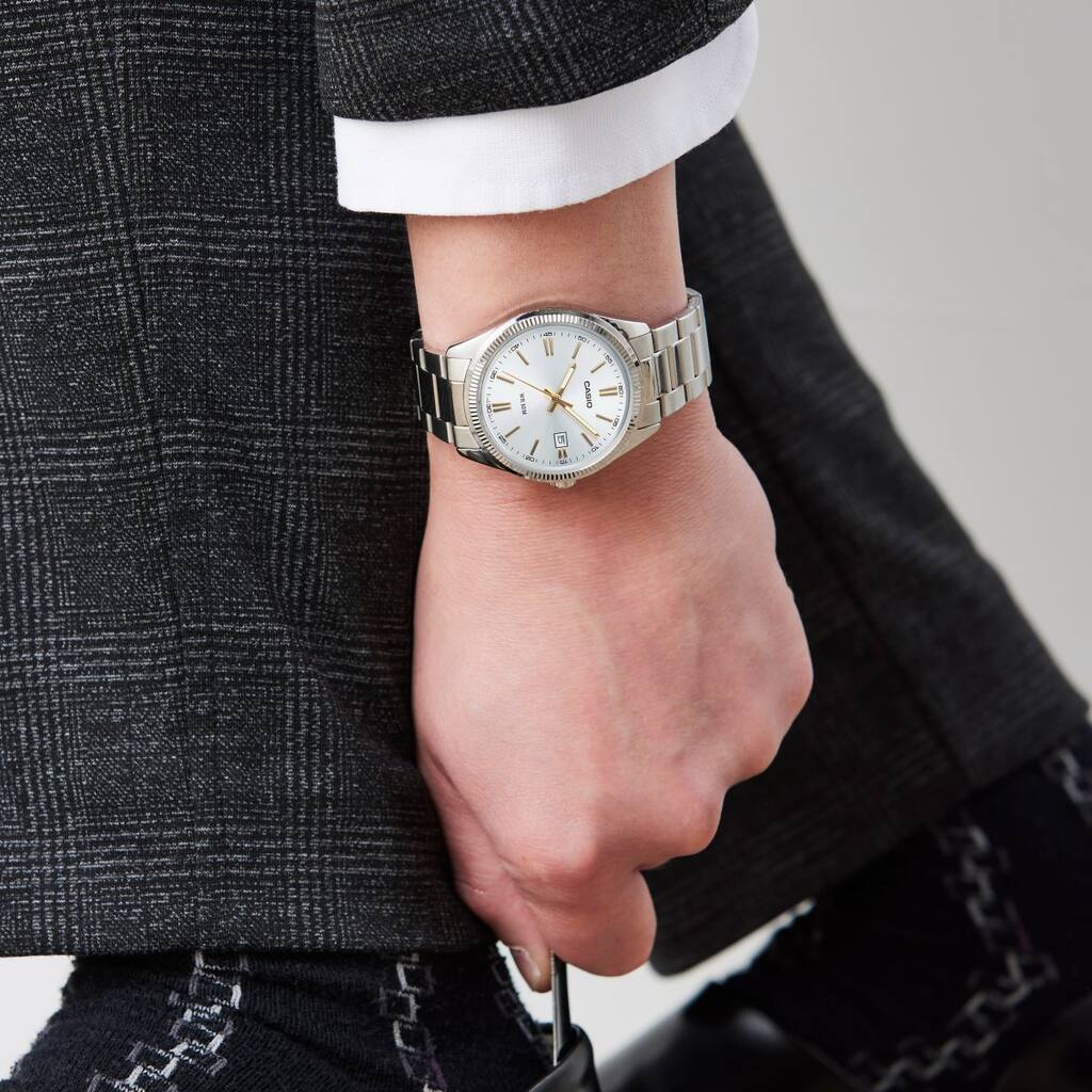 Casio Orologio Elegante MTP-1302D-7A2 – Uomo, Collezione Casio, Design Classico