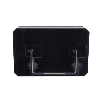 Nella parte inferiore della scatola dell'orologio c'è un supporto che può essere ripiegato per sostenere la scatola