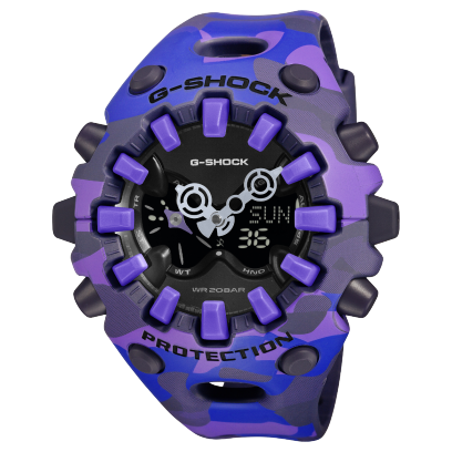 Vista frontale dell'orologio da polso G-SHOCK GA-V01CMG-6AER ​​viola con design mimetico