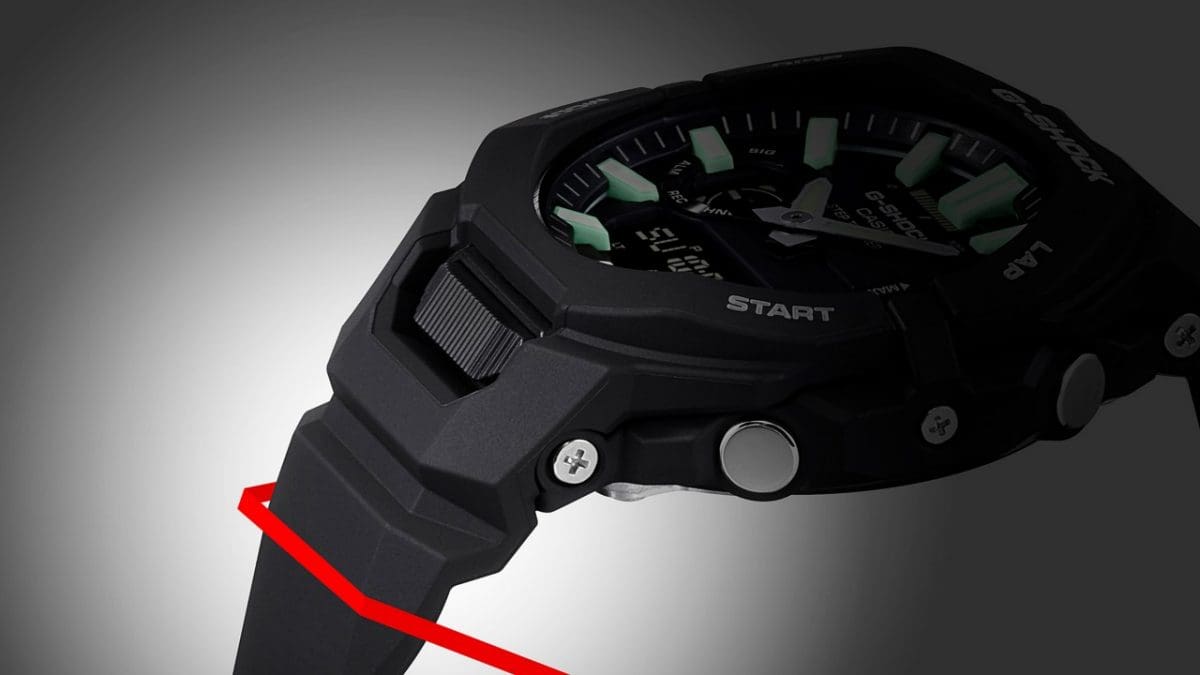 Vista laterale del GBA-950-1AER dove diventa evidente la straordinaria connessione tra cassa e bracciale