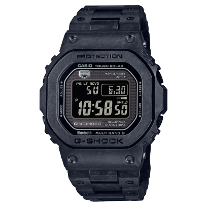 L'orologio digitale GCW-B5000UN-1 di G-SHOCK con lunetta quadrata nera e bracciale in carbonio nero