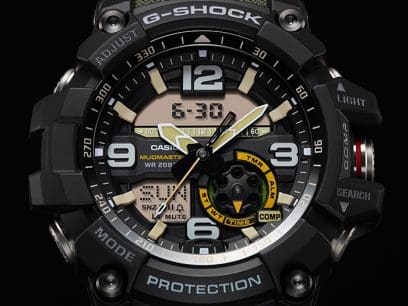 Un anello argentato circonda il quadrante nero dell'orologio da polso G-SHOCK GG-1000-1A3ER.