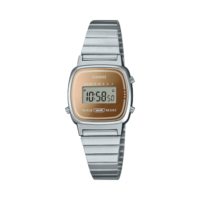 Il piccolo orologio da polso digitale LA670WES-4A della CASIO Vintage Collection con cinturino argentato e quadrante color bronzo-marrone luccicante.