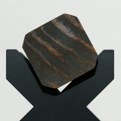 WATCH_MOUNT_001