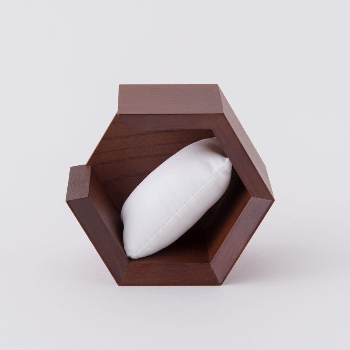 WATCH_NEST_002
