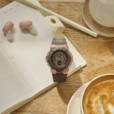 G-SHOCK デジタル腕時計 ブラウン/ベージュ G-SHOCK デジタル腕時計 ベージュ/ブラック G-SHOCK デジタル