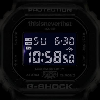 DW-5600TNT-7 ライト点灯時