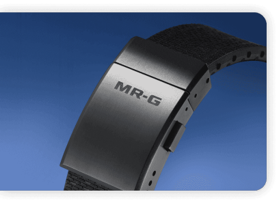 MRG-D5000 高級感あふれるデュラソフトラバーストラップと新開発の中留