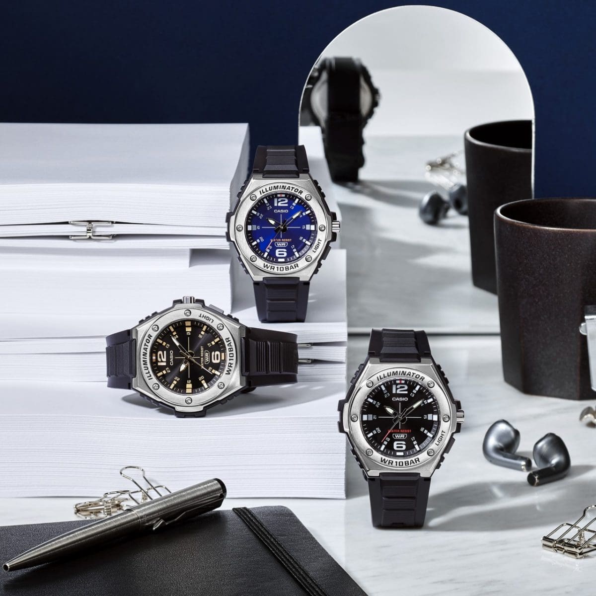 From left: MWA-100H-1A2, MWA-100H-2A, MWA-100H-1A