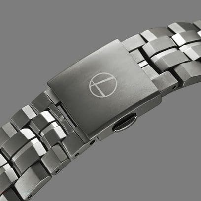 OCW-S7000TS-1A 中留カバーにもコラボレーションの証であるOTマークを刻印