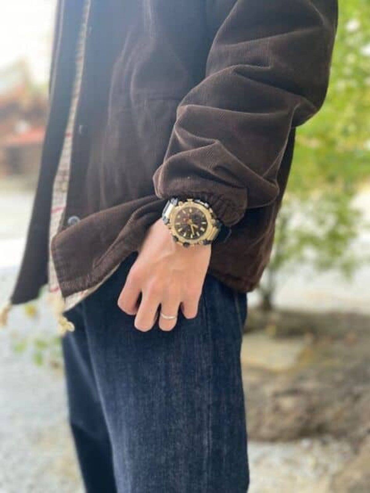 G-SHOCK MTG-B3000CXD-9A 시계 골드 #4