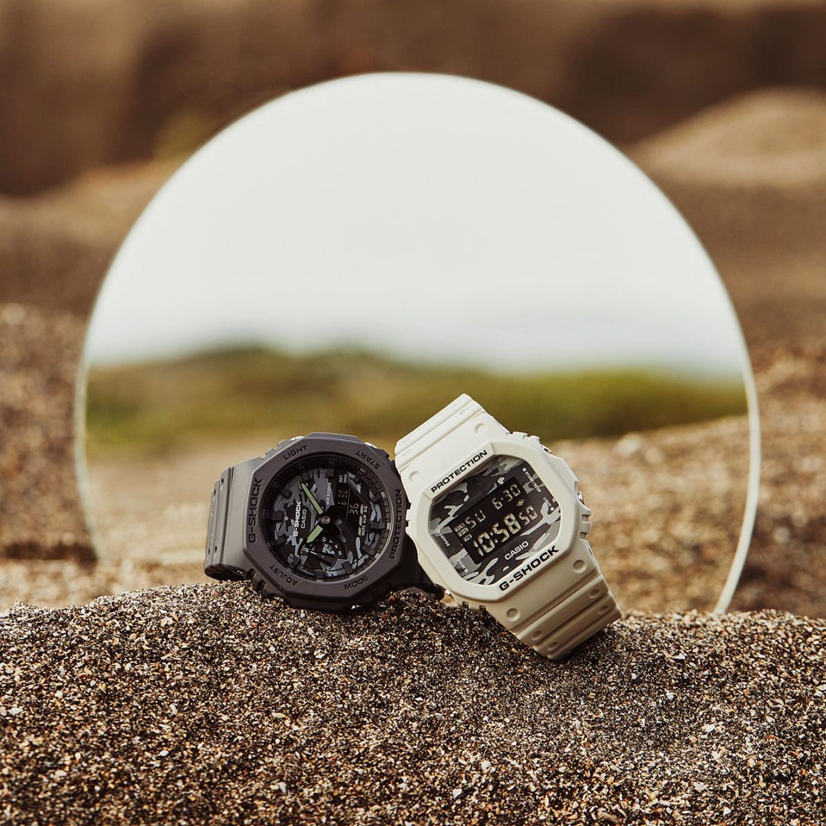 من اليسار: GA-2100CA-8A, DW-5600CA-8 #5