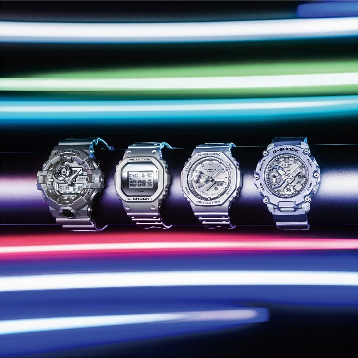 من اليسار: GA-700FF-8A, DW-5600FF-8, GA-2100FF-8A, GA-2200FF-8A #10