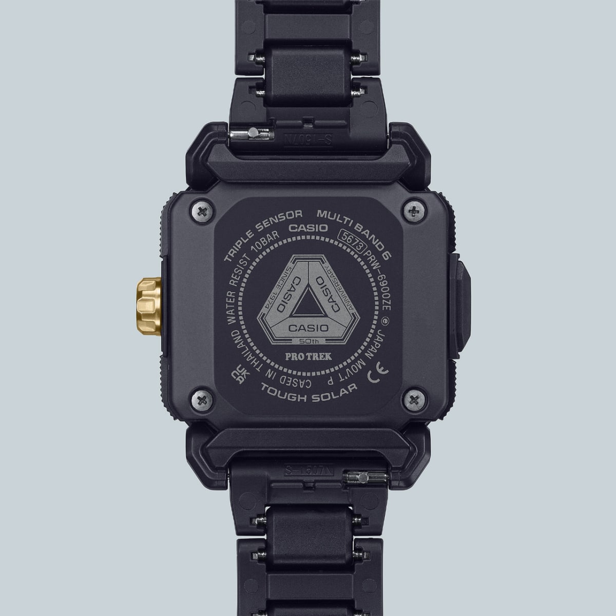 تصميم خاص لظهر هيكل PRW-6900ZE-1 احتفالاً بالذكرى الخمسين لساعة Casio #3