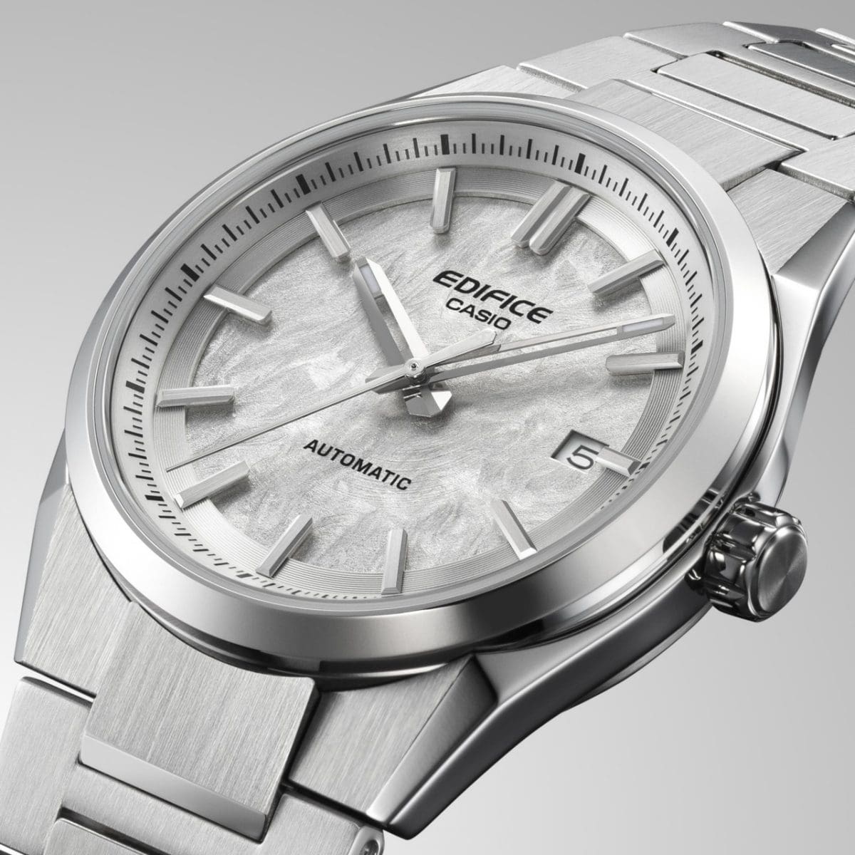 EFK-110D-1A Stainless-steel case with striking beauty of form      * Image shows the EFK-110D-7A. #4