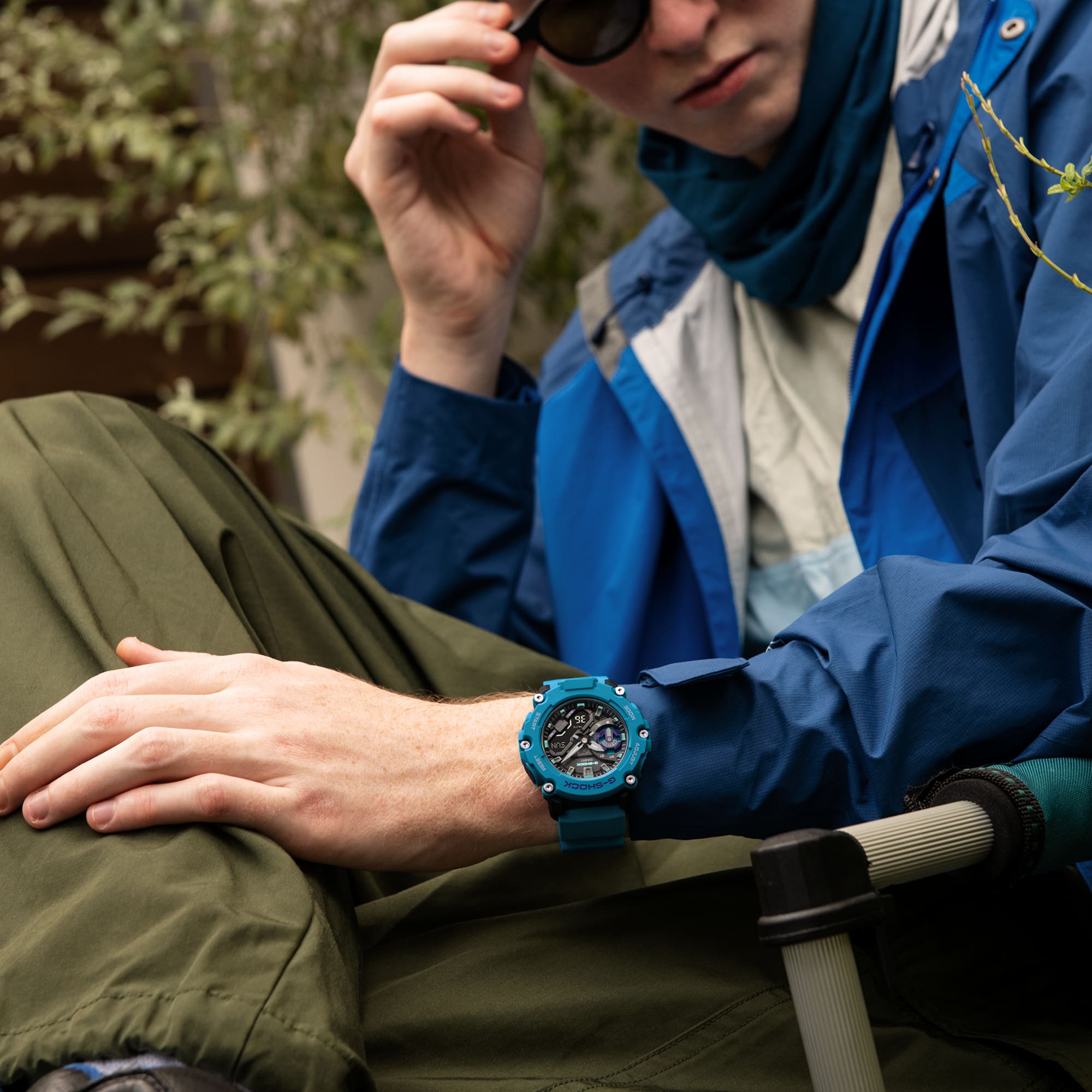 CASIO G-SHOCK GA-2200-2ADR | Casio Saatlar 2022 ✓