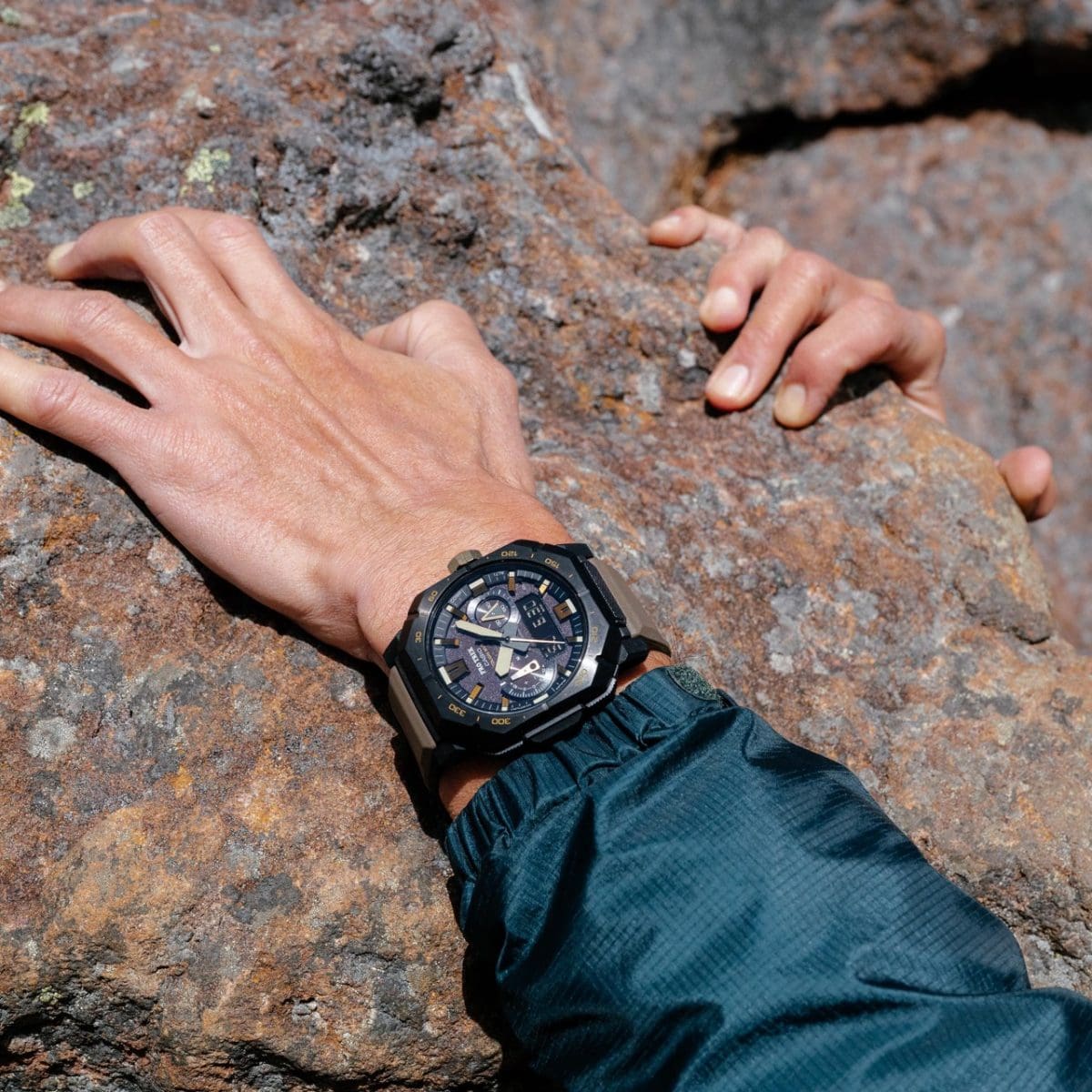 PRO TREK PRW-B1000-5 Watch Black #24