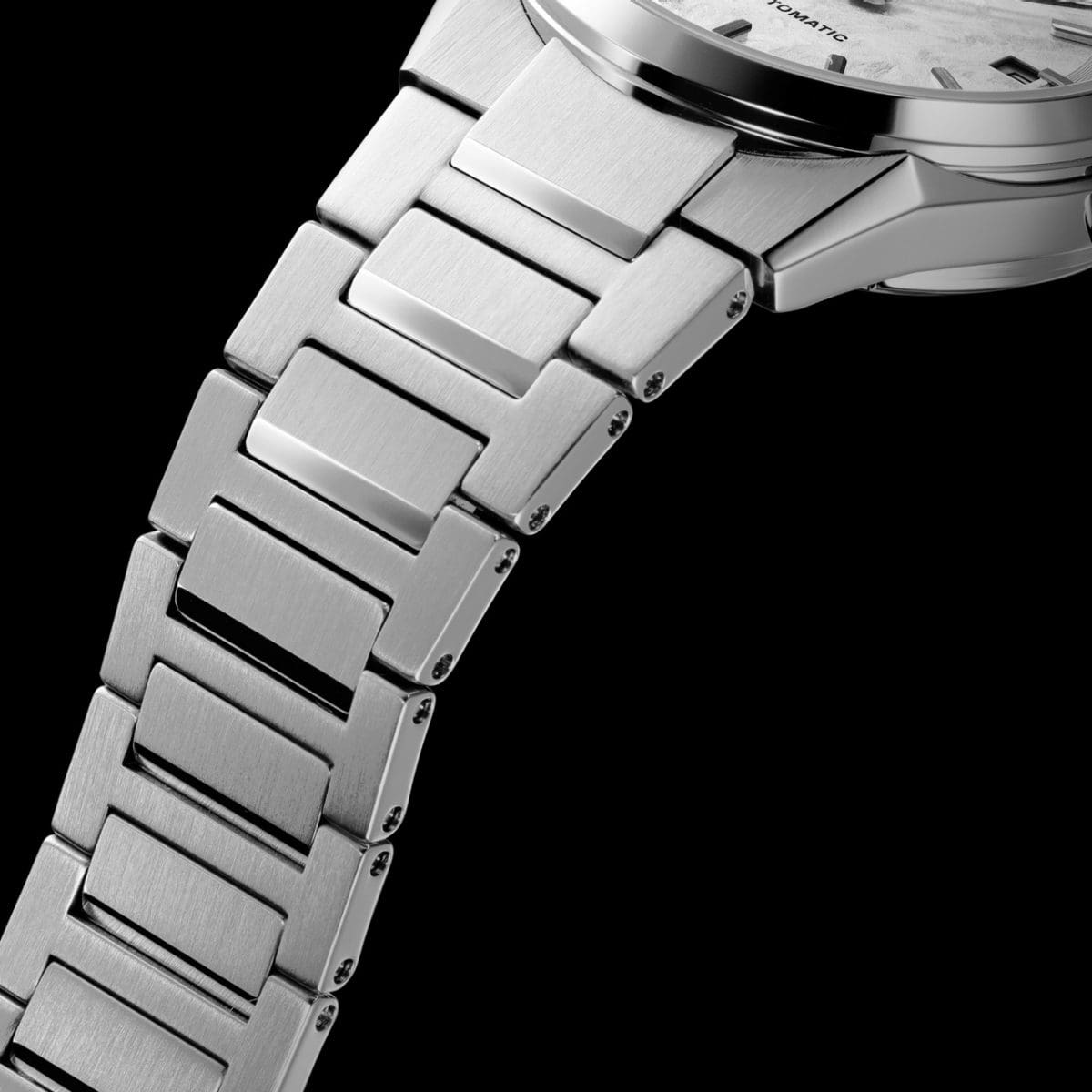 Correa EDIFICE CASIO EFK-110D-2A