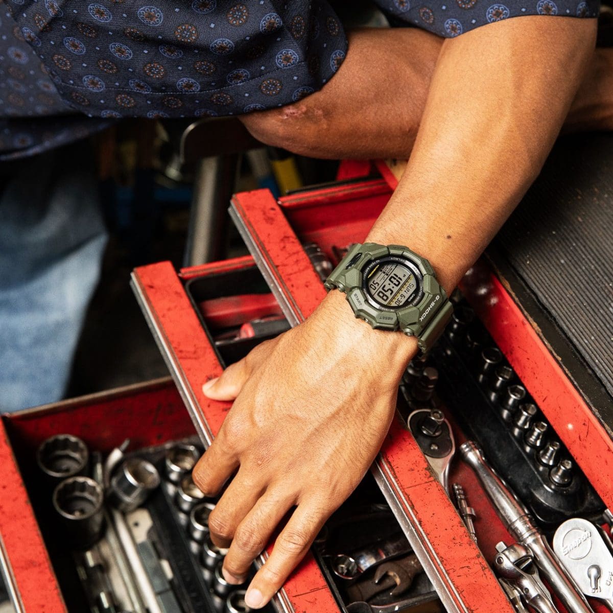 Reloj CASIO G-SHOCK New Rugged Digital Basic 10 Year GD-010-3C para hombres