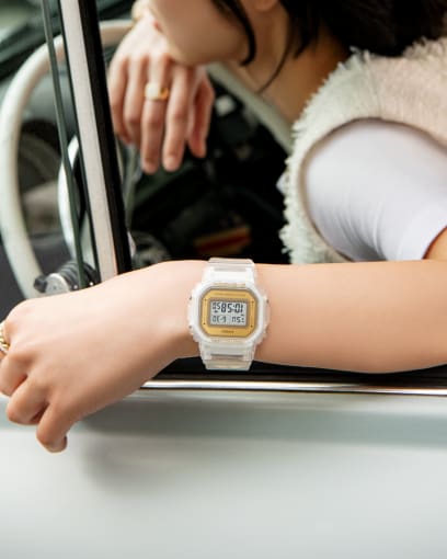 reloj CASIO G-Shock transparente GMD-S5600SG-7