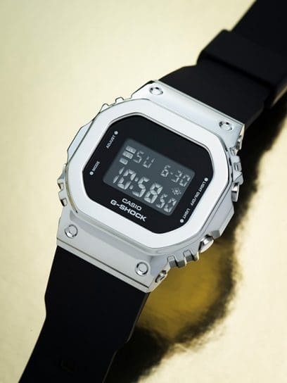 Reloj Casio G-Shock mujer GM-S5600-1