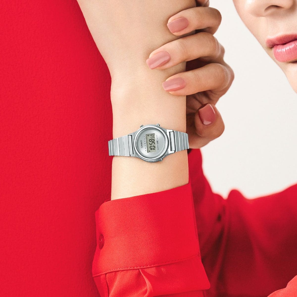 Reloj CASIO Vintage LA700WE-7AVT plateado