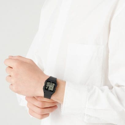 Reloj CASIO negro LF-20W-1A
