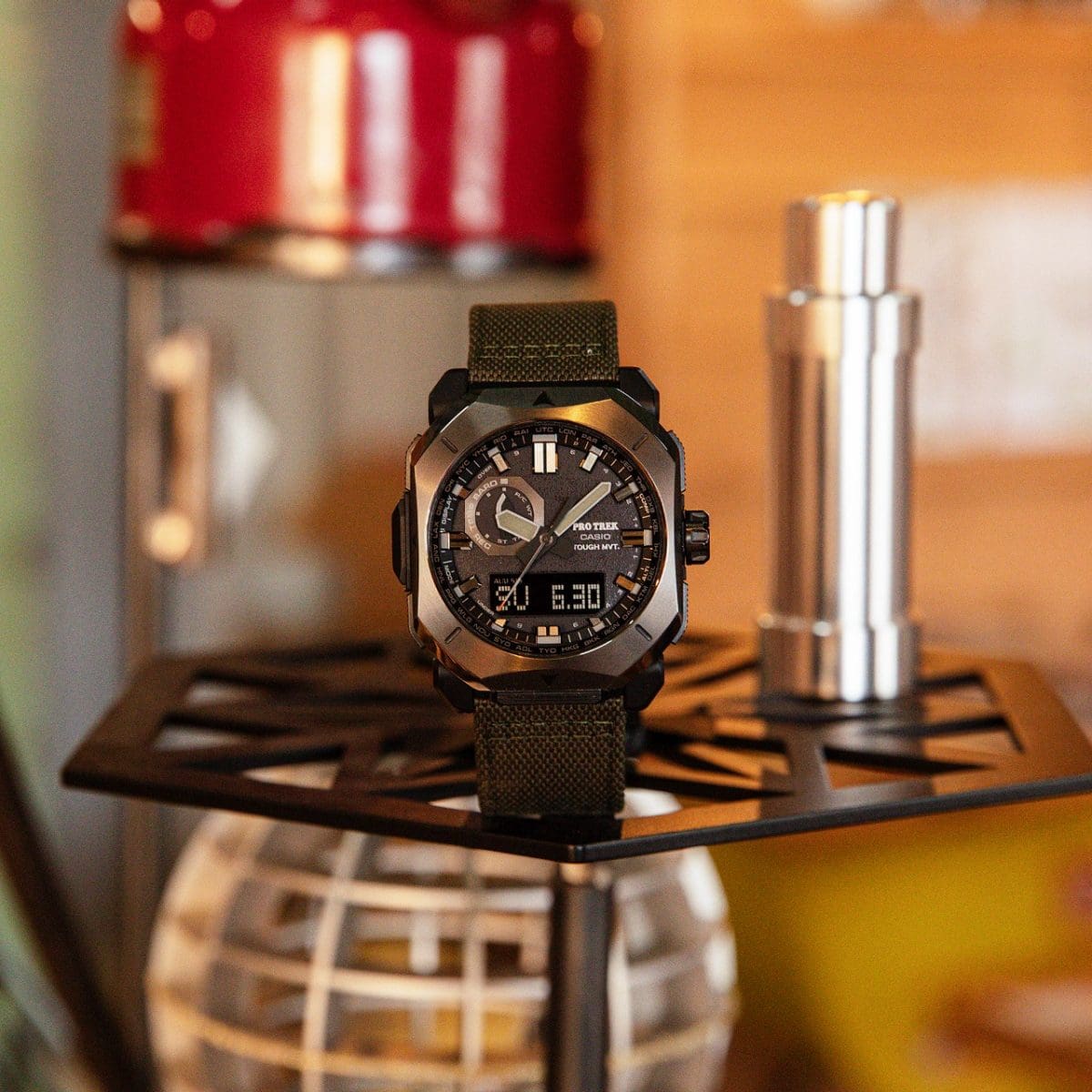 Reloj  elegante CASIO PRO TREK PRW-6900YB-3 verde olivo