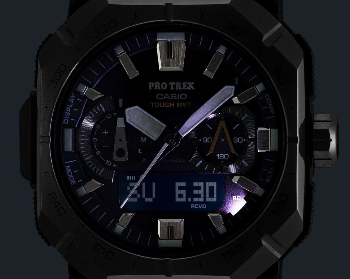 Luz LED PROTREK CASIO PRW-B1000-1