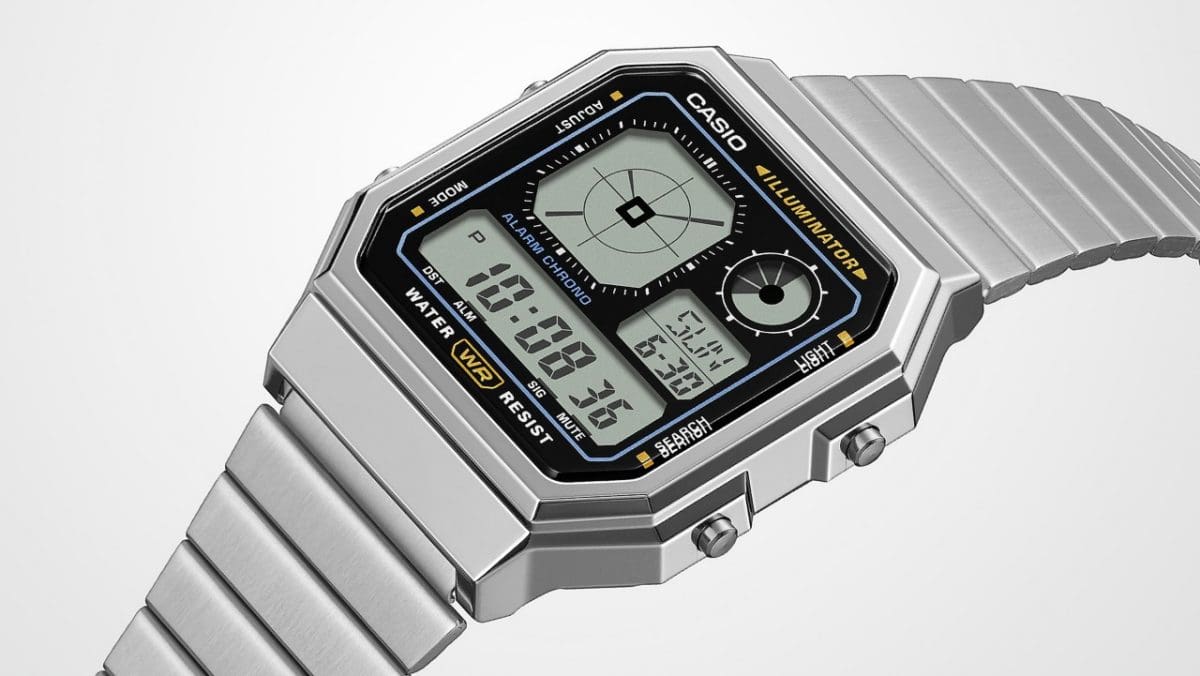 A130WE-1A Case and band design