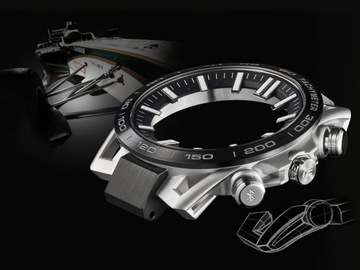 Case design with a suspension arm-inspired shape / Photo : EQB-2000DC-1A