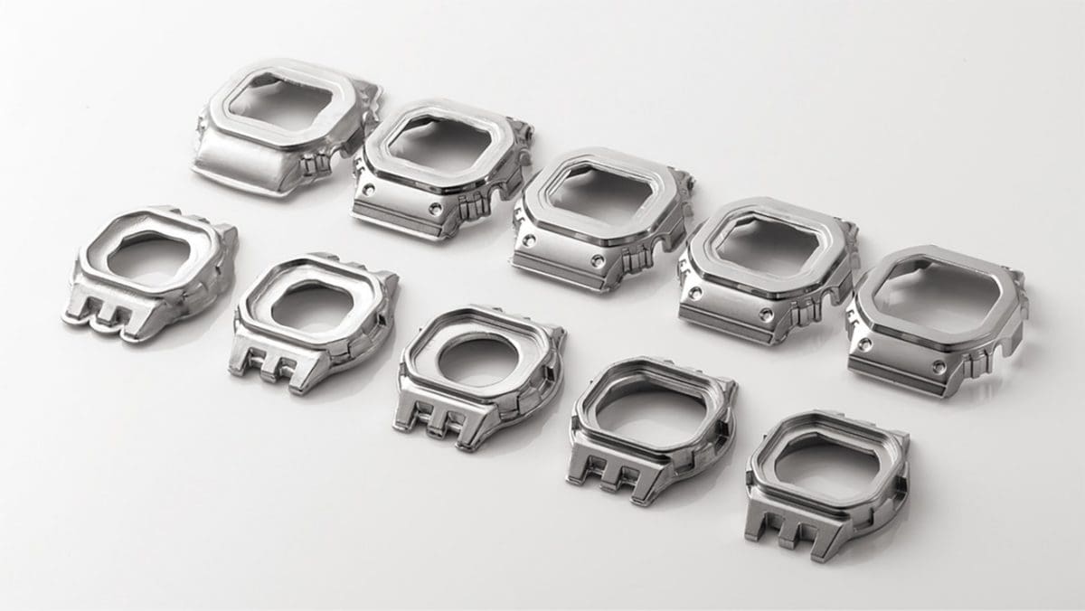 GMW-B5000SS-2 Forged bezel and case: Crafted with a passion for refinement down to the finest details