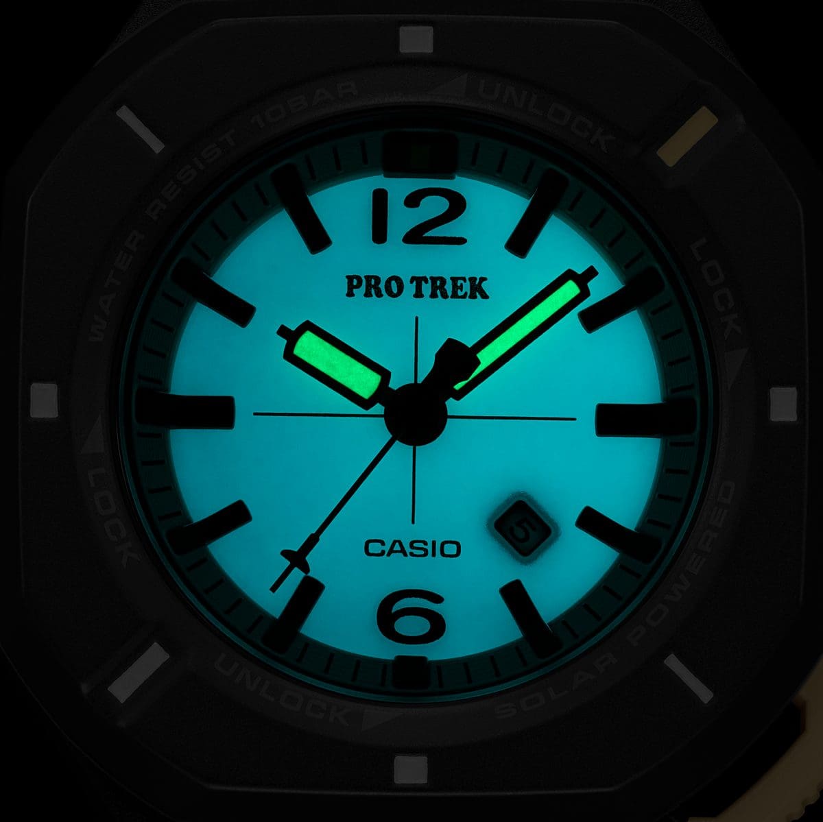 PRJ-01-1 Fully phosphorescent dial for low-light visibility