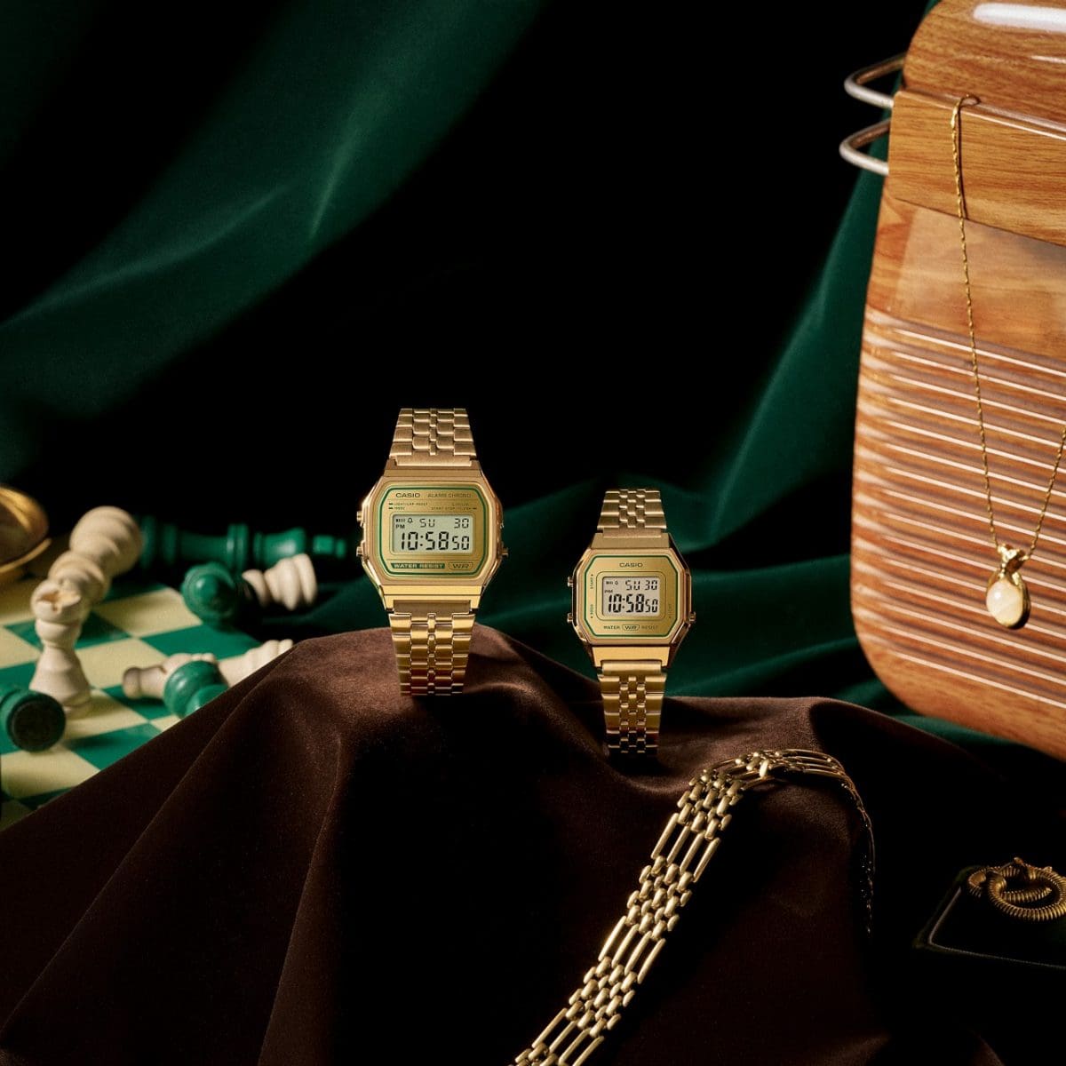 From left: A158WEGV-9A, LA680WEGV-9A