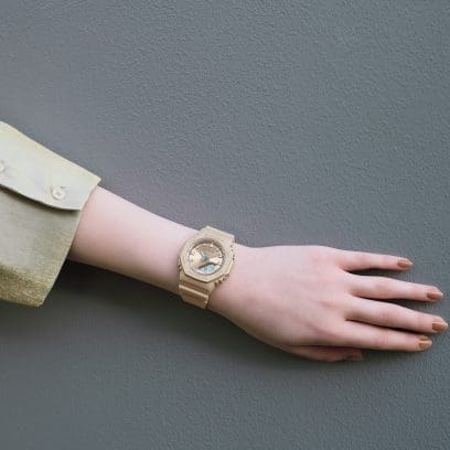 GMA-P2100ST-9A A compact size that’s easy to wear