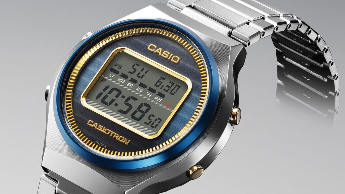 TRN-50SS-2A Re-created design, accented with blue and gold hues