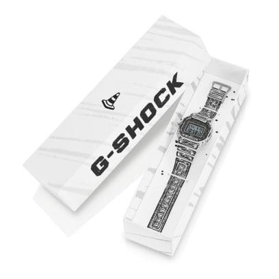 O relógio de pulso G-SHOCK DW-5600JV-7 vem em uma embalagem especial fruto da colaboração entre a G-SHOCK e Joshua Vides.
