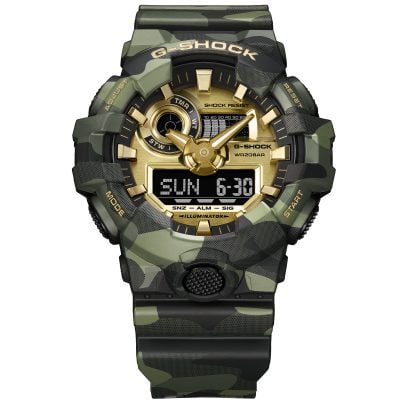 Design marcante da caixa do relógio de pulso GA-700CMG-3AER da G-SHOCK, com elementos em destaque