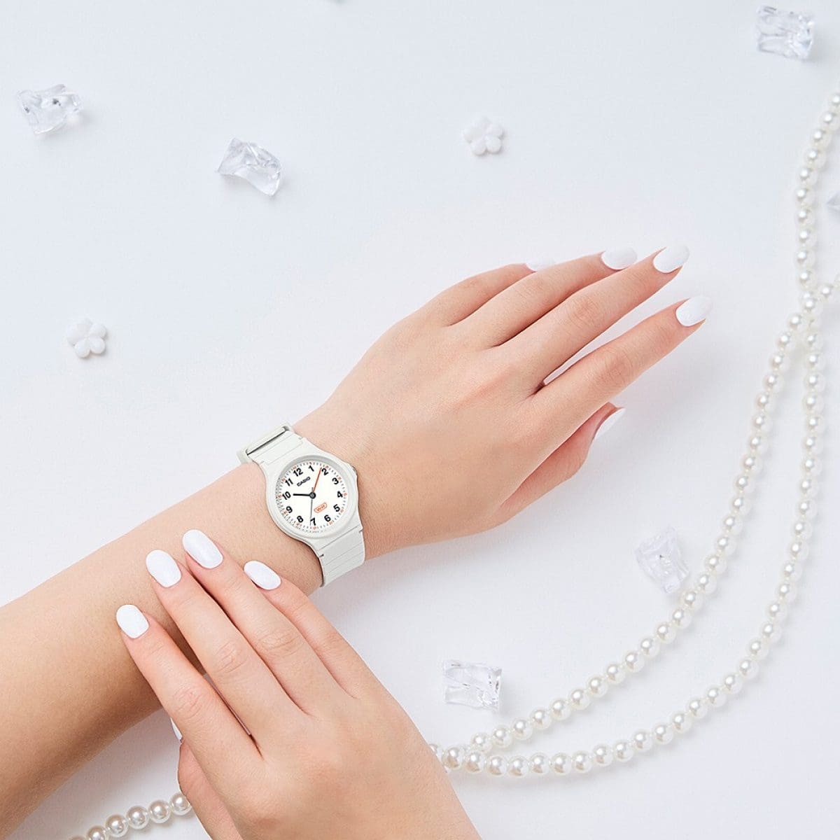 CASIO LQ-24B-7B White #5
