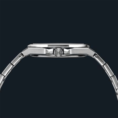 EFR-SE108D-7A Slim styling for a comfortable fit