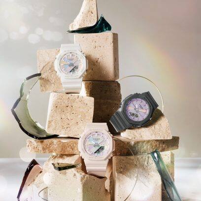 จากด้านบน: GMA-P2100PC-7A, GMA-P2100PC-1A, GMA-P2100PC-4A