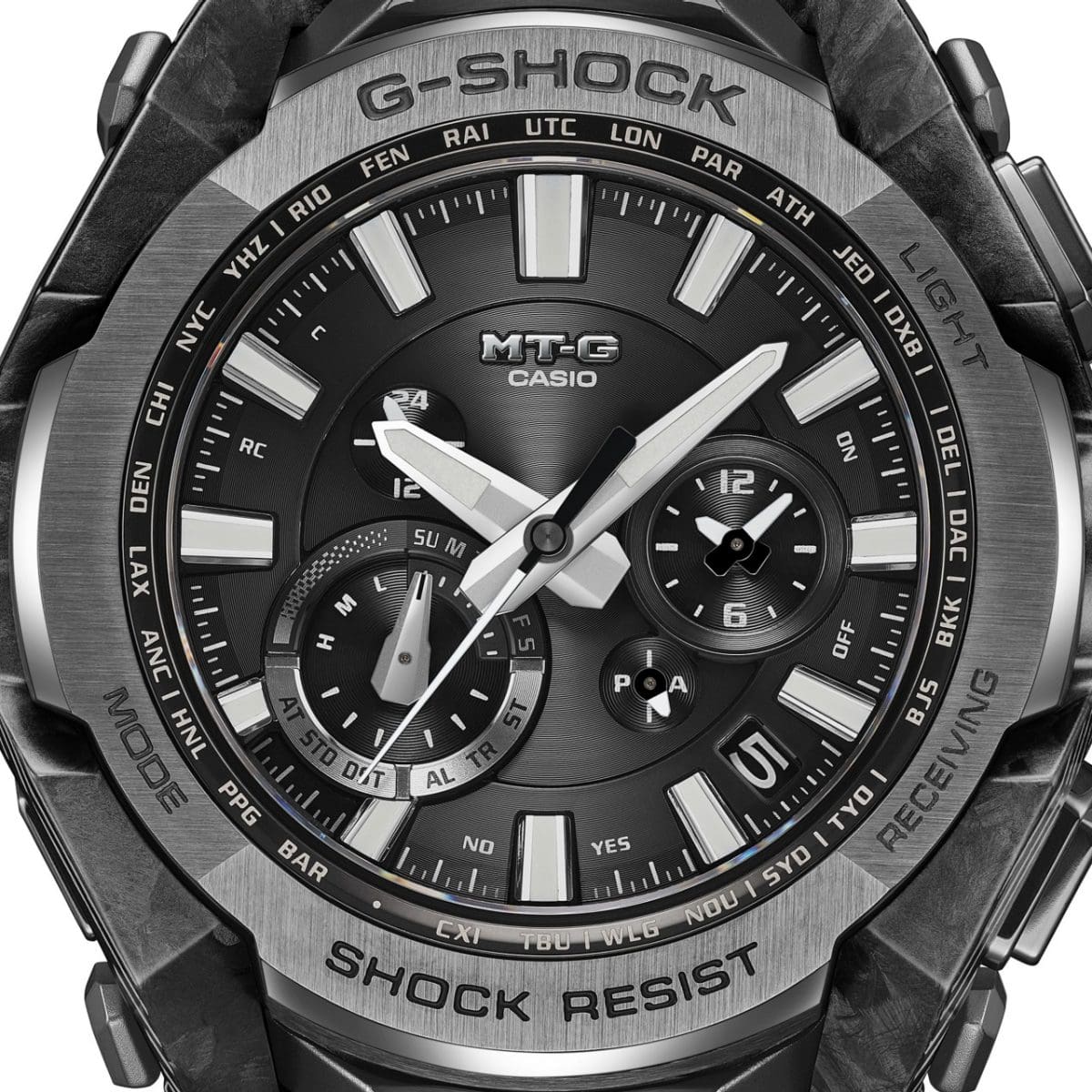 MTG-B4000BD-1A ดีไซน์หน้าปัดที่คมชัดและมีมิติ แสดงออกถึงความประณีตที่ซับซ้อน